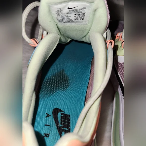 Nike Air Max 270 React SE LIGHT ARTIC PINK - Picture 3 of 7